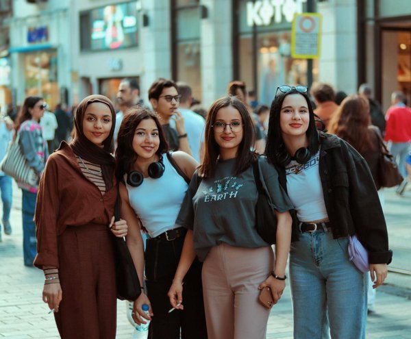 How do you choose the right cooking oil for different dishes?